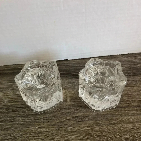 Vintage Ice Textured Candle  Holder - Picture 7 of 10